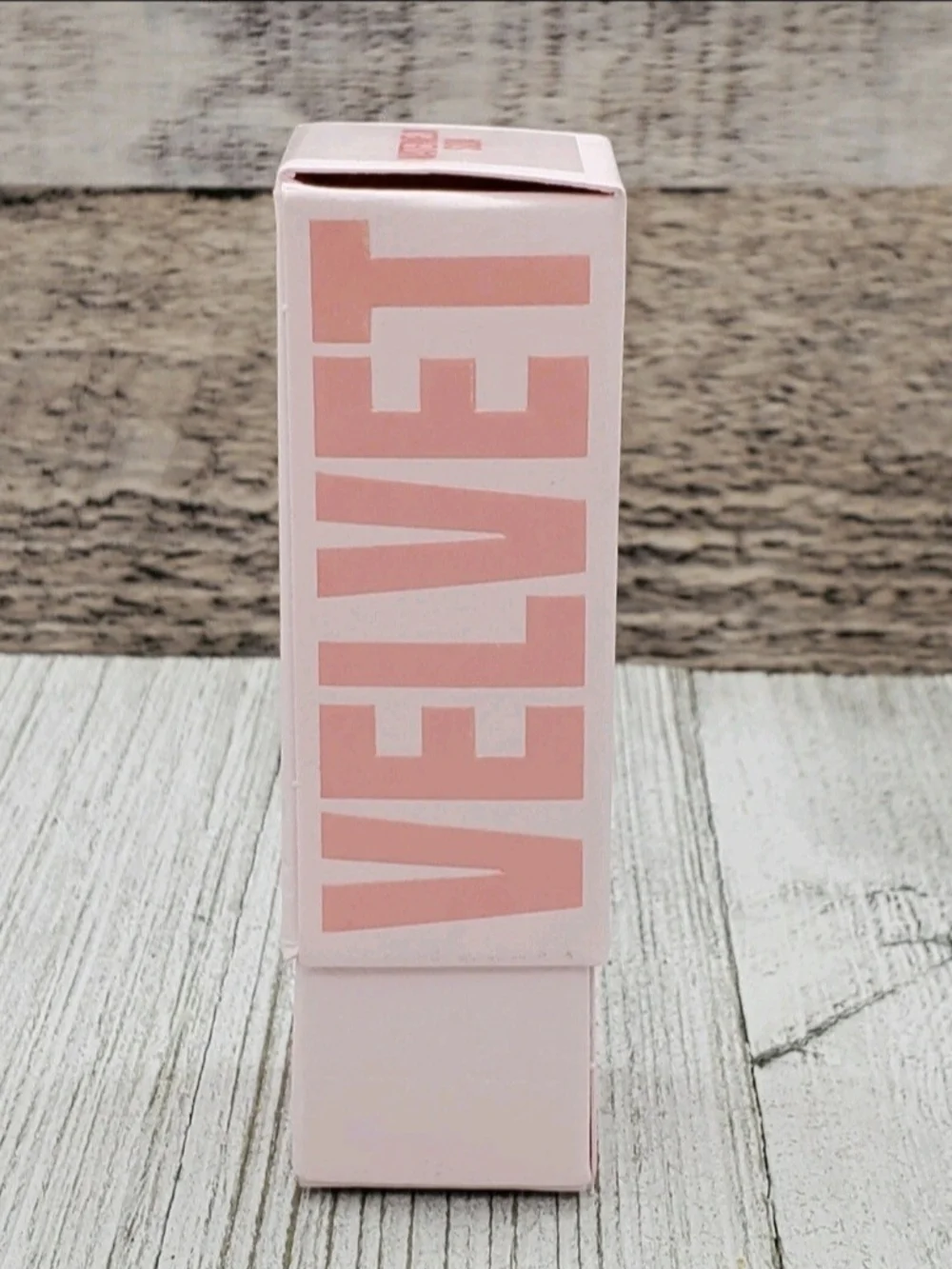 Jeffree Star Cosmetics Velvet Trap Lipstick GRAVE DIGGER NWT